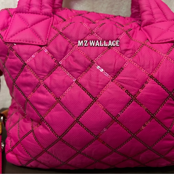 MZ Wallace Small Sutton Deluxe in Pink Sequin, excellent condition - Picture 3 of 11